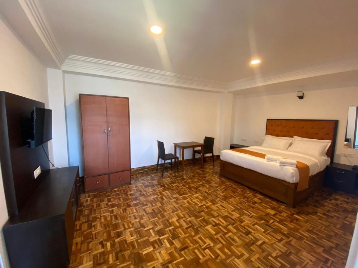 9 Atop Hotel Gangtok Luaran gambar
